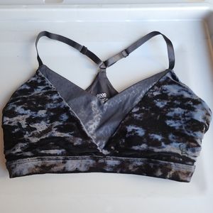 Good American Leopard Velvet Sports Bra